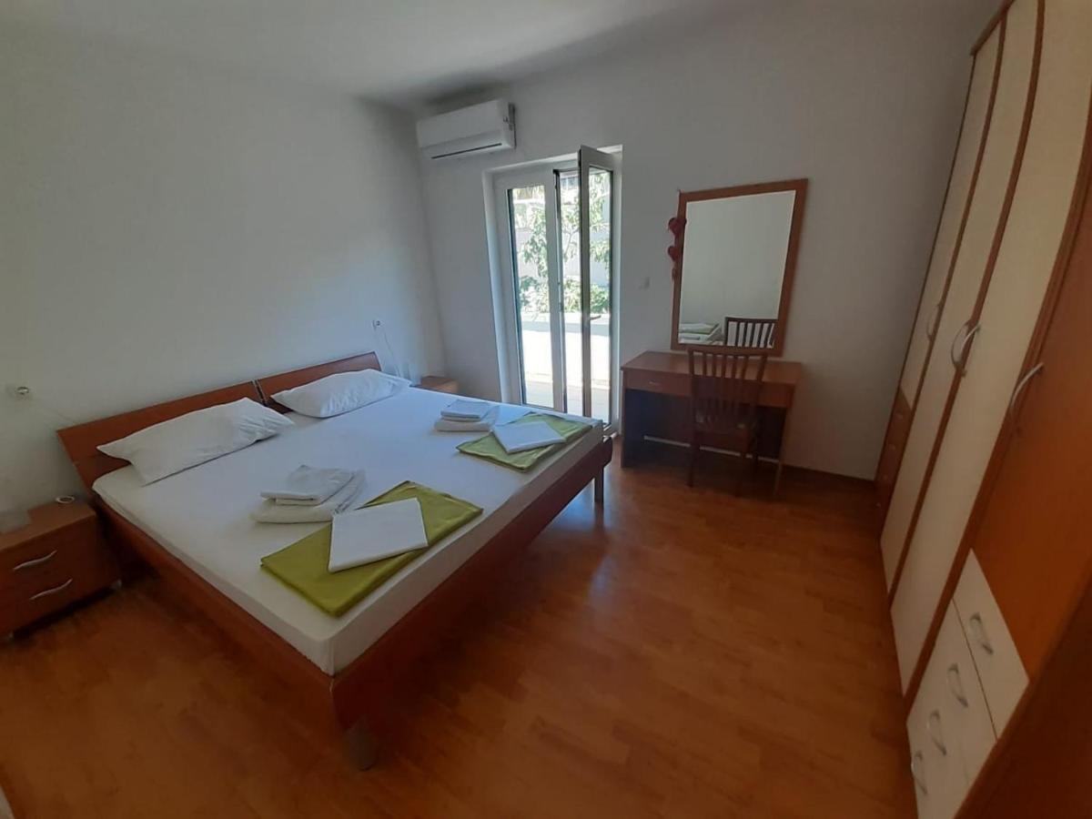 Apartments Ilicic Supetar Kültér fotó